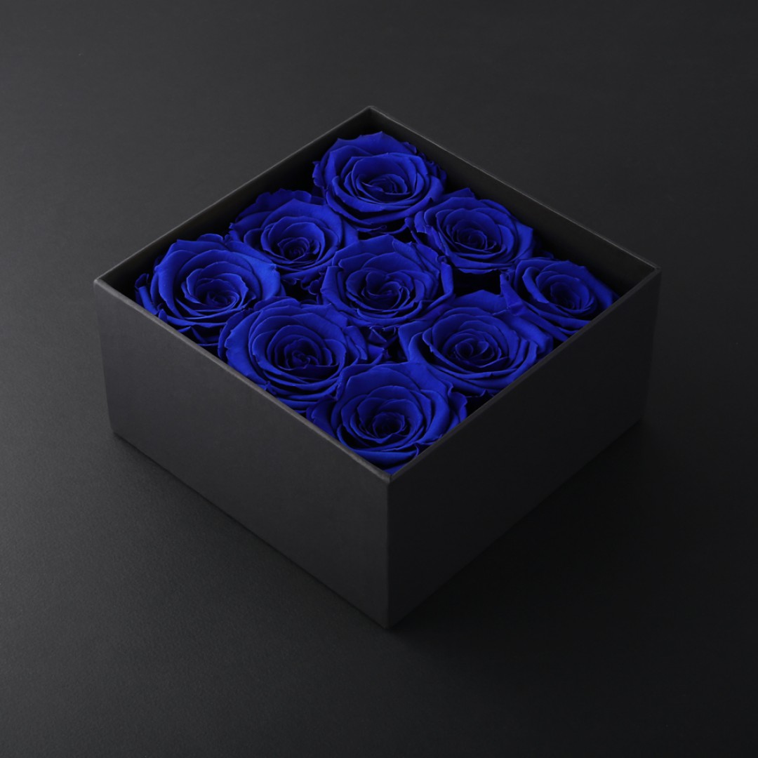 بوكس ورد طبيعي دائم أزرق بريفي روز PRU23 - Prive Rose - باقة ورد طبيعي 9 وردات - ROSE بوكس ورد طبيعي دائم أزرق بريفي روز PRU23 - Prive Rose