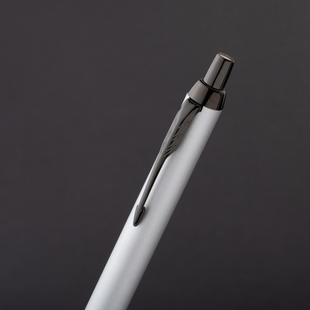 قلم اي إم ميتال فضي اسود باركر 9812 - Parker - أقلام رجالية - Pen قلم اي إم ميتال فضي اسود باركر 9812 - Parker